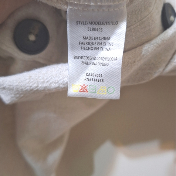 NWOT Femme Medium linen blend cap sleeve button up front tie knot beige shirt - Picture 4 of 6